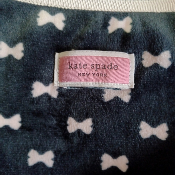 Kate Spade Silky Velour Sleep Set Pajamas Bows 2 Piece M Cozy core - Picture 4 of 14